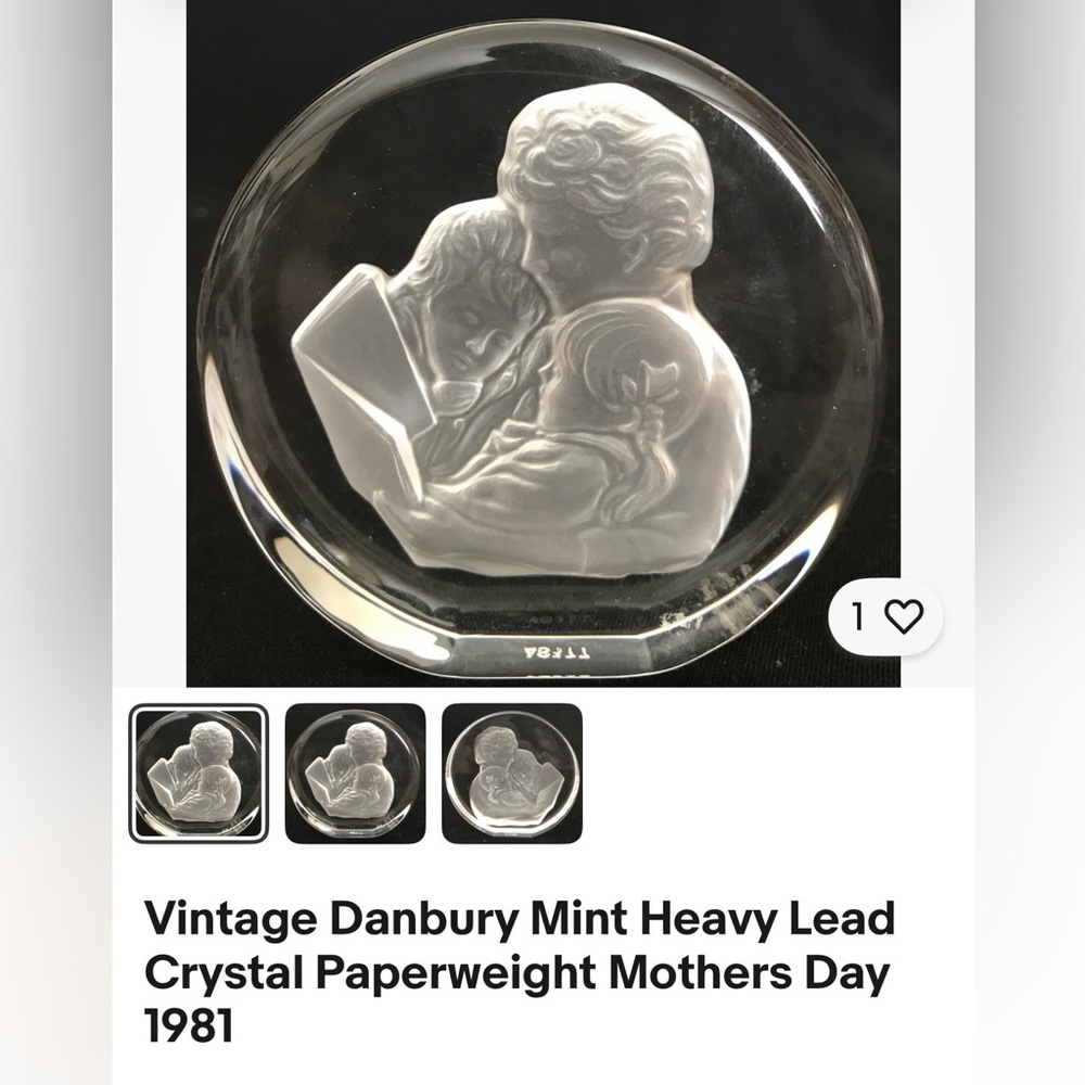 Danbury Mint Clear Crystal Mother-and-Child Paperweight